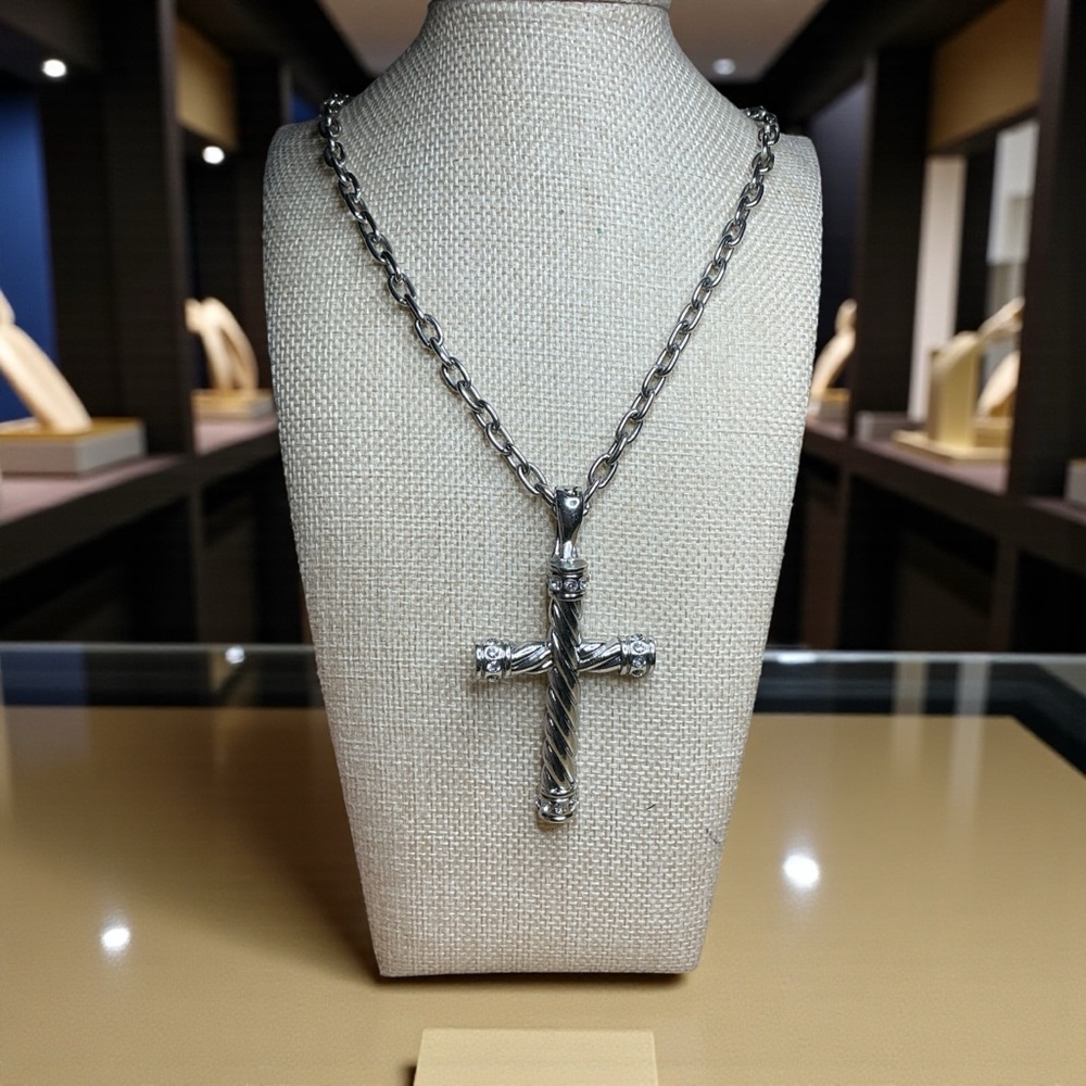 🐥 Silver Twisted Cross Pendant Enhancer Necklace